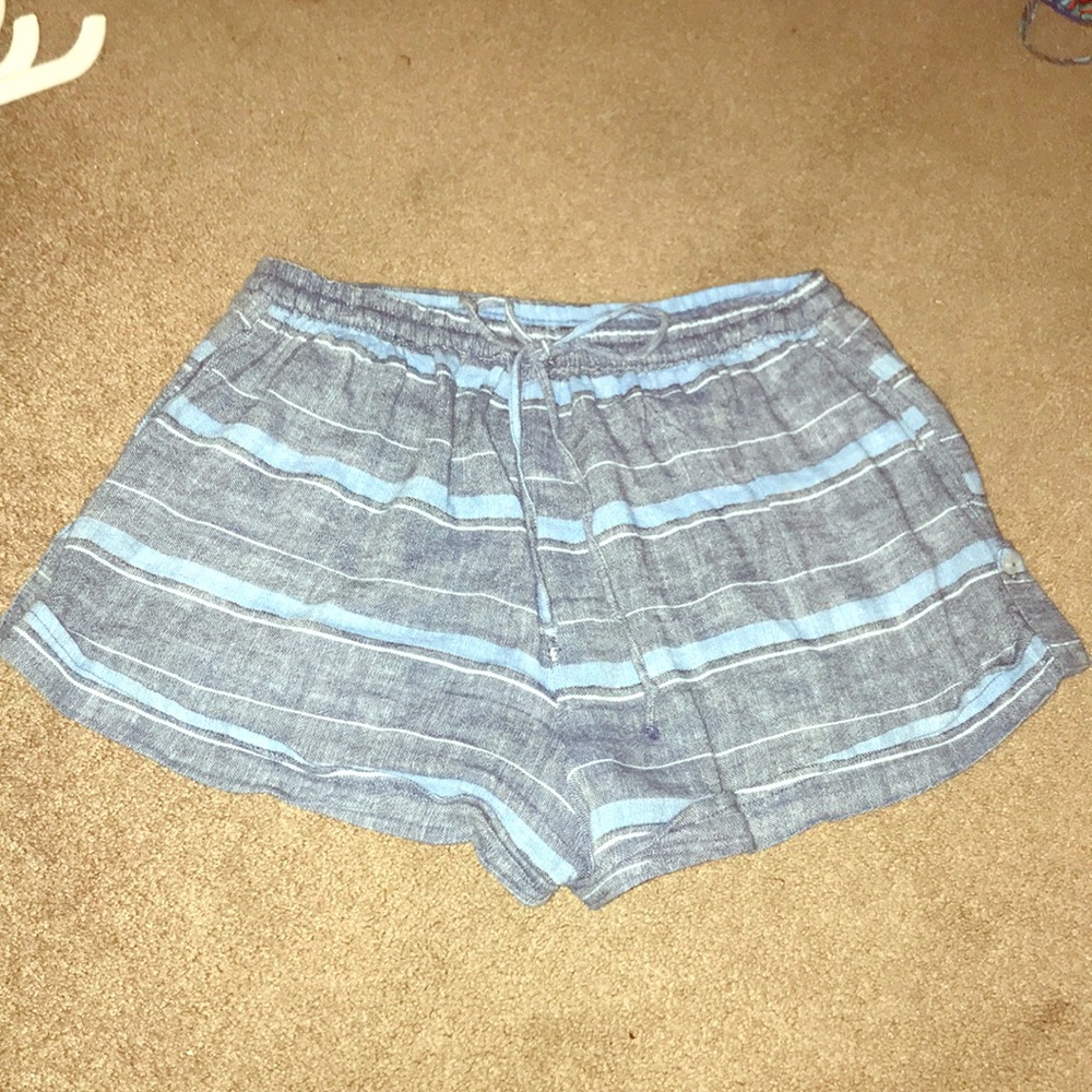 Linen shorts